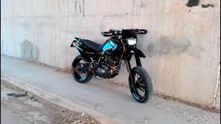 My Yamaha xt 600 e supermoto and revving [upl. by Sedlik]