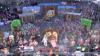 Quaker City String Band  2015 Mummers Parade  Philadelphia Mummers [upl. by Maroj664]