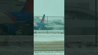 Aircraft deicing in Magic City North Dakota December 2024 deice aircraft [upl. by Bridget]