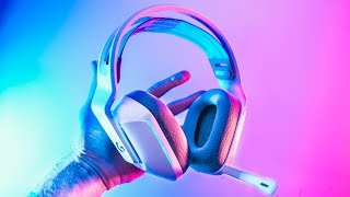 The BEST Wireless RGB Gaming Headset  Logitech G733 Lightspeed Review [upl. by Lew881]