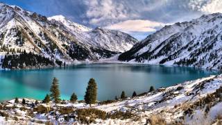 Paisajes nevados montañas con nieve Devi Prayer [upl. by Leopold603]