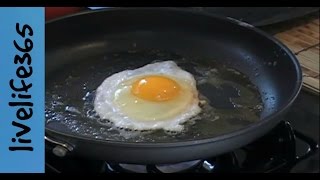 How toMake a Perfect Fried Egg [upl. by Snowber]