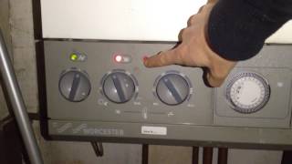 Worcester Bosch 24 cdi boiler ignition lockout [upl. by Ume68]