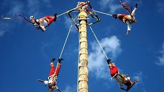 El ritual de los Voladores de Papantla [upl. by Wellesley470]