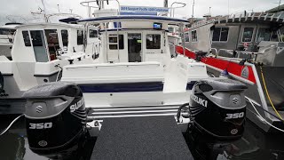 Wide Load  Pilot House Catamaran 3200 Seasport [upl. by Pass]